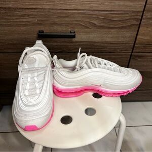 Nike Air Max 97 SE Barbie Chenille Swoosh